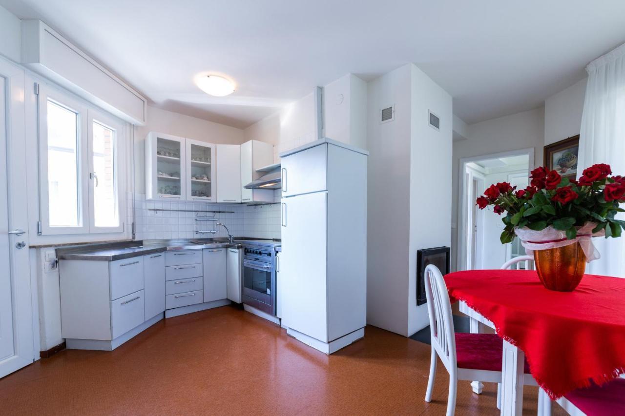 Villa Lucilla Lignano Sabbiadoro Eksteriør bilde