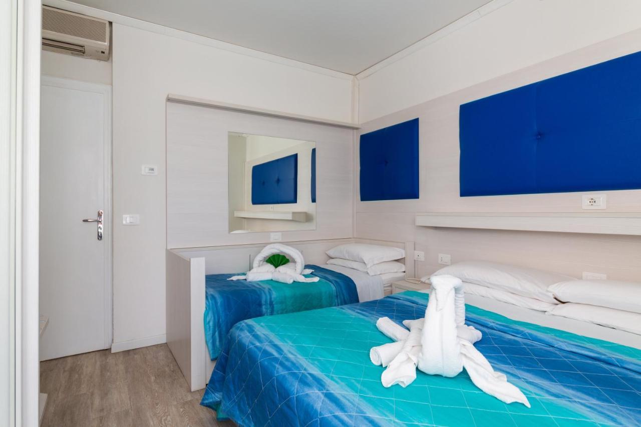 Villa Lucilla Lignano Sabbiadoro Eksteriør bilde