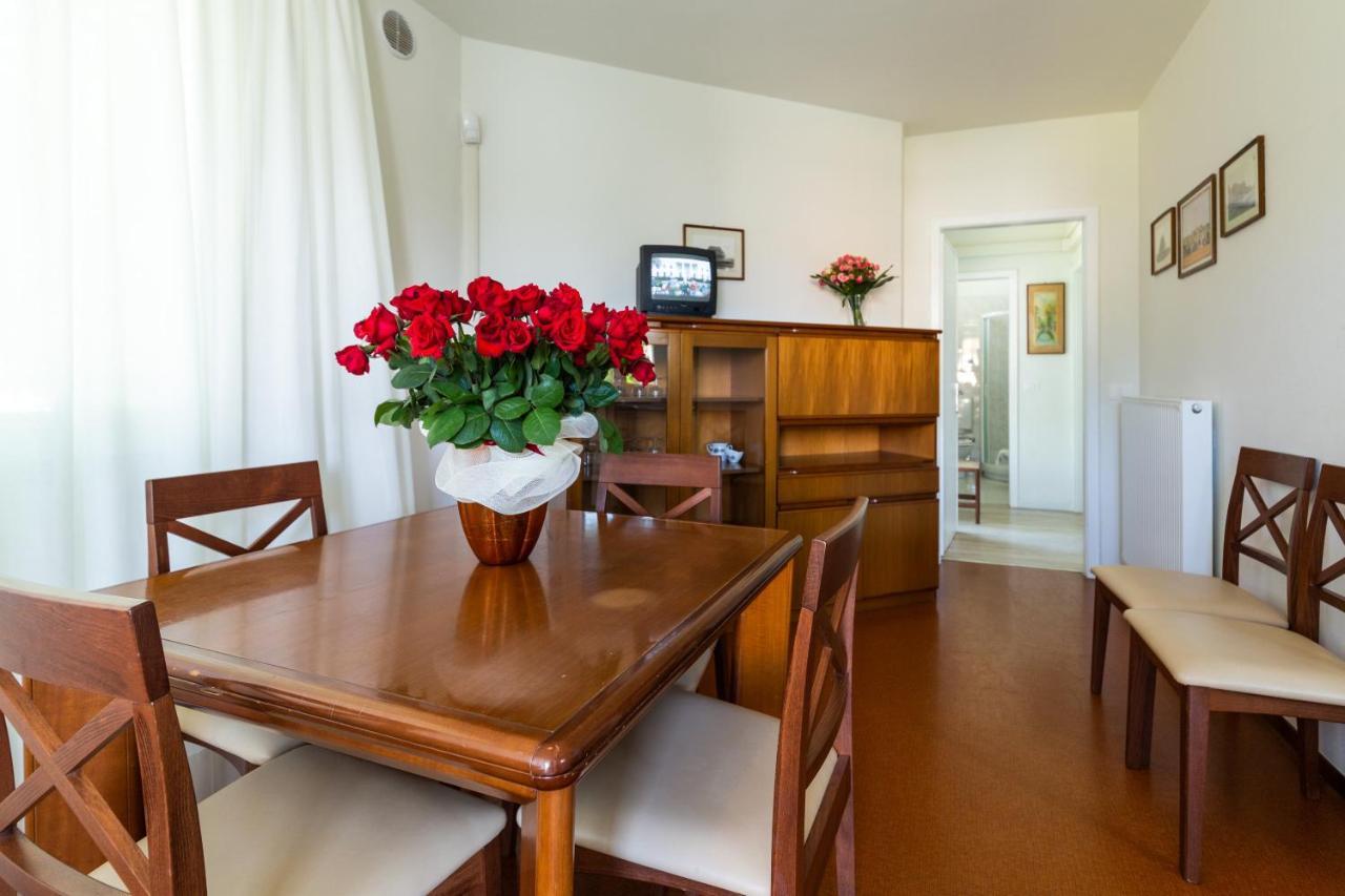 Villa Lucilla Lignano Sabbiadoro Eksteriør bilde